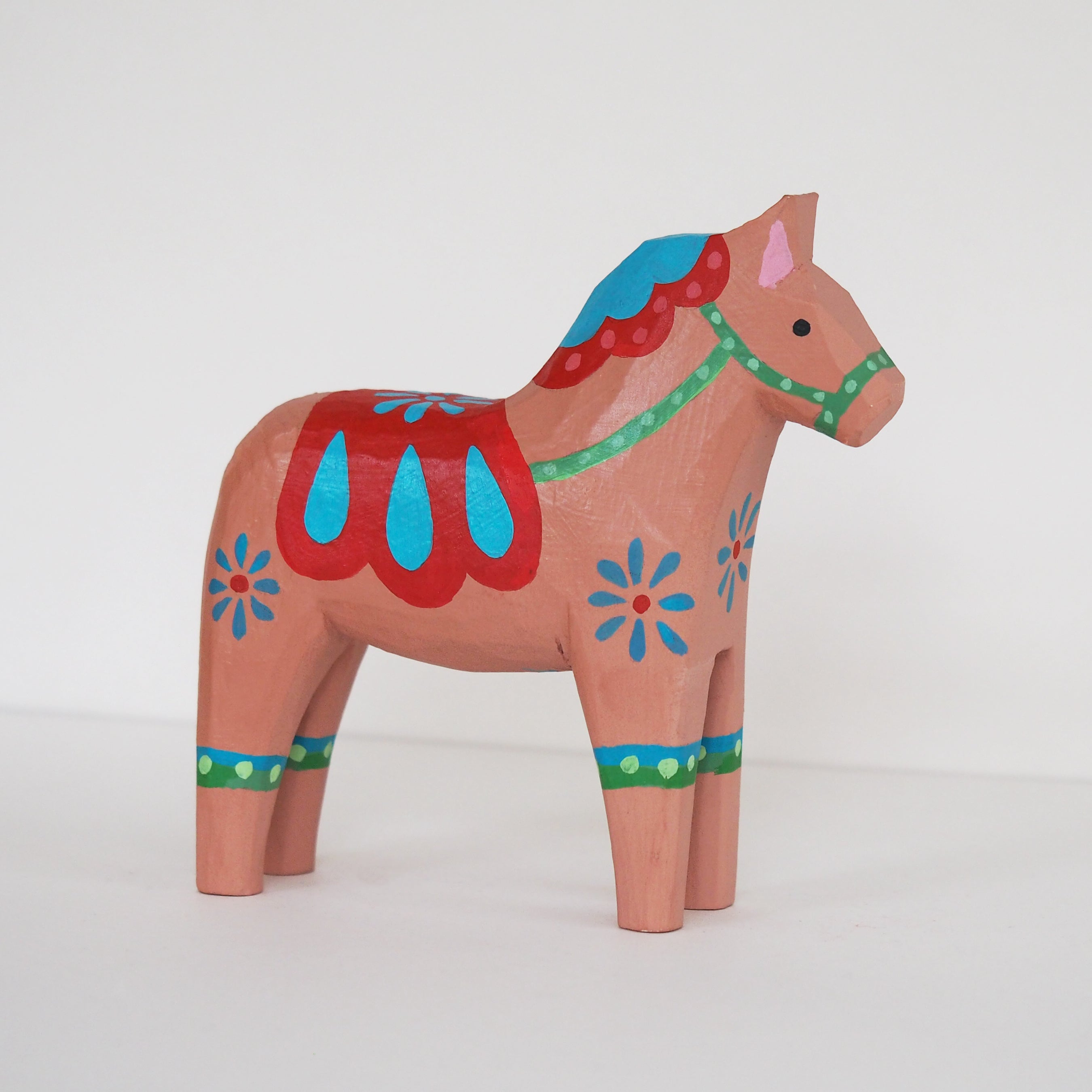 Klara Dala Horse by Mary Kilvert