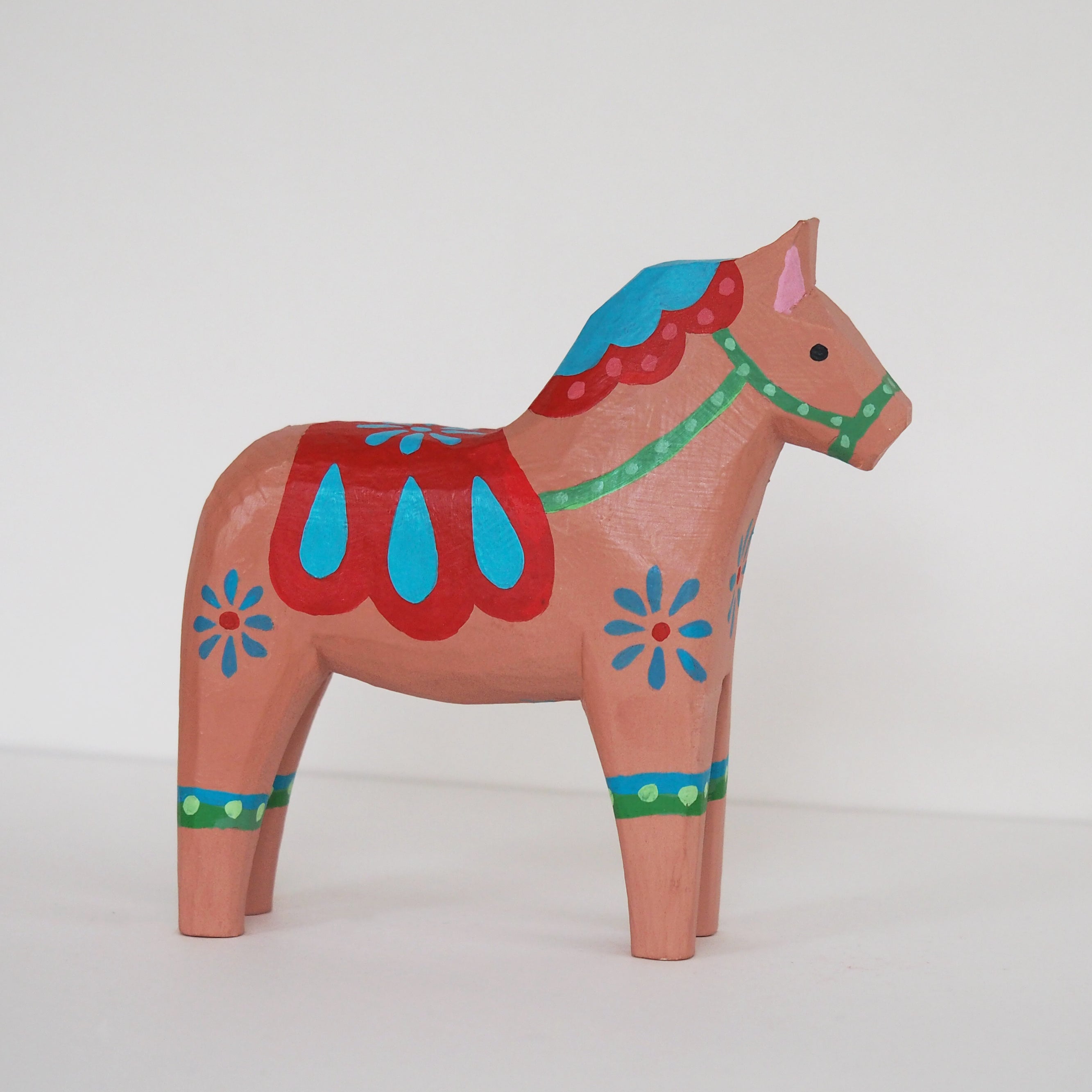 Klara Dala Horse by Mary Kilvert